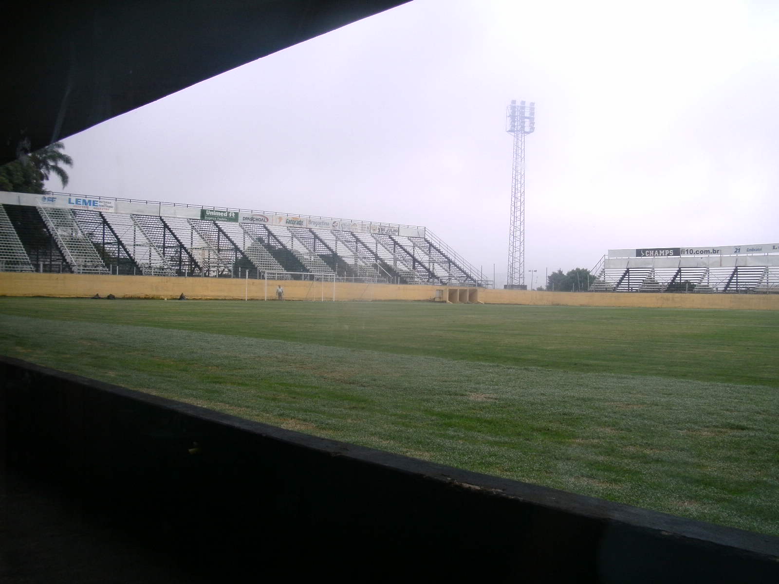 Imagem de referência de Estádio Nabi Abi Chedid, descrito nos dados abertos como estádio de futebol no Brasil