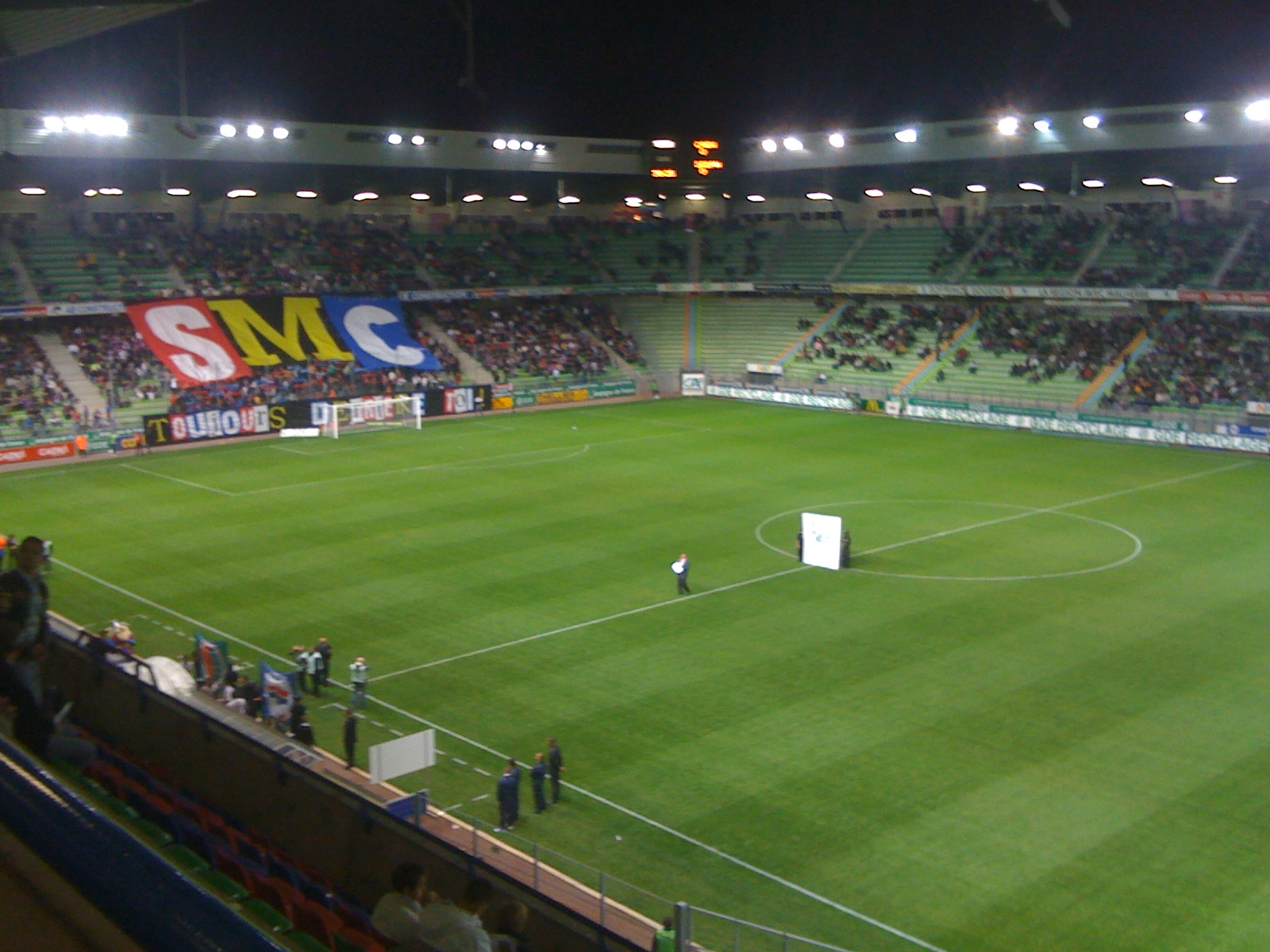 Imagem de referência relacionada a Stade Michel d'Ornano, item descrito como registro de referência sobre Stade Michel d'Ornano, organizado a partir de dados estruturados abertos