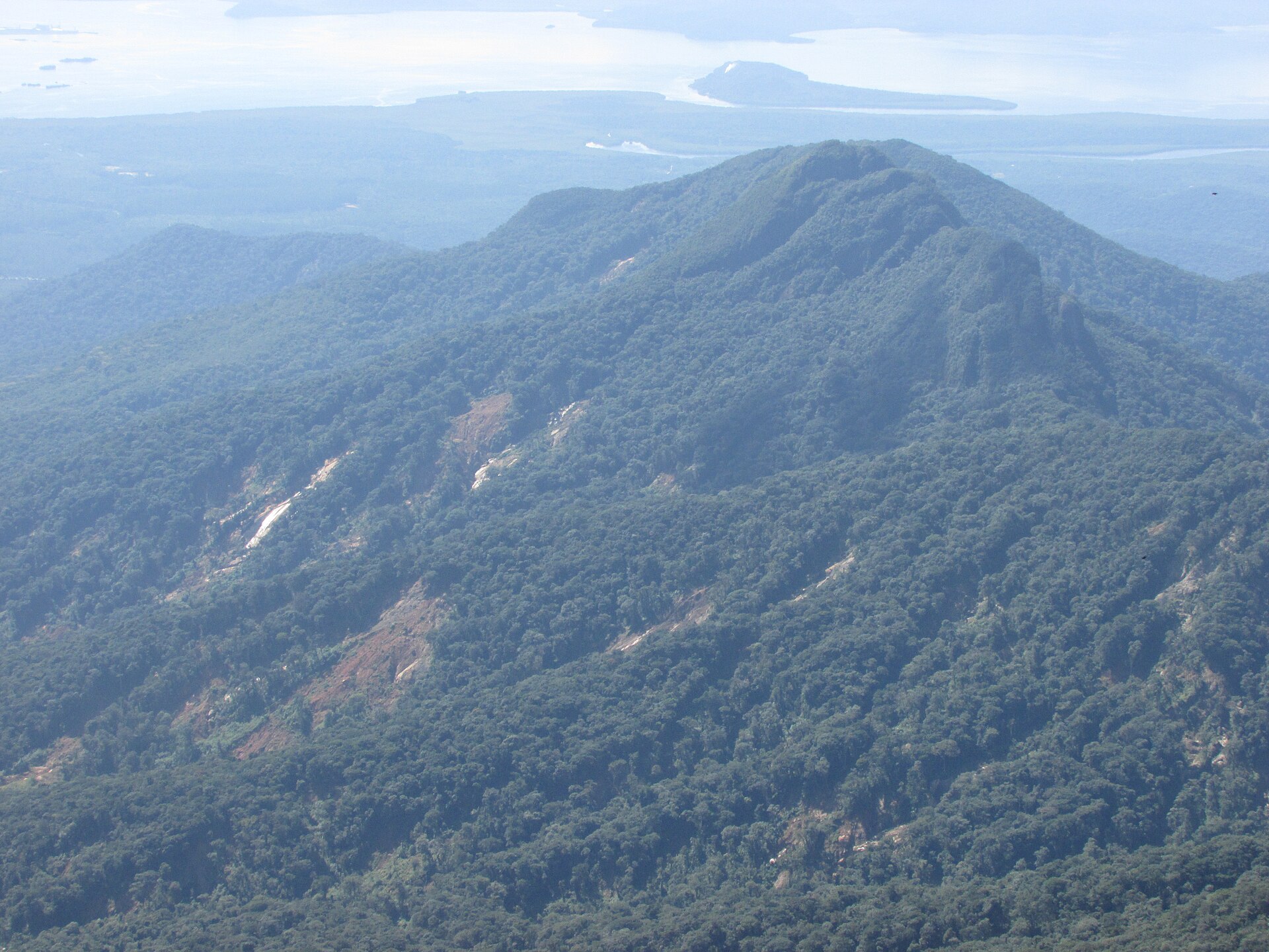 Imagem de referência de Parque Nacional de Saint-Hilaire/Lange, descrito nos dados abertos como unidade de conservação da natureza pertencente ao governo federal brasileiro