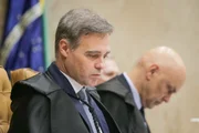 Cezinha assinou contrato para comprar 4% de instituto fundado por Mendonça - imagem 2