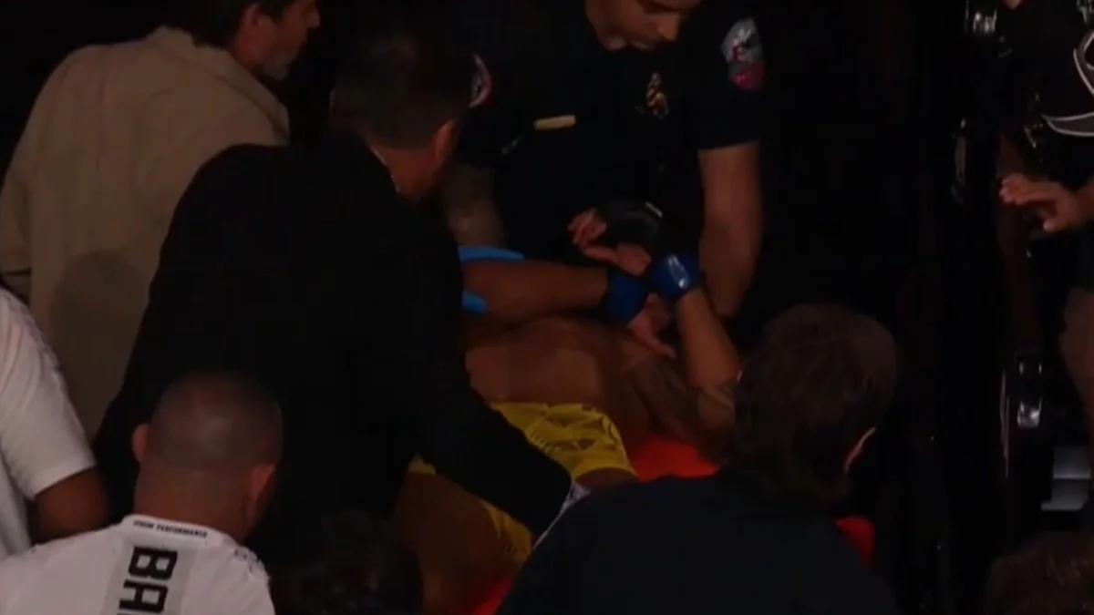 UFC atualiza estado de Raoni Barcelos após ser retirado de maca do octógono