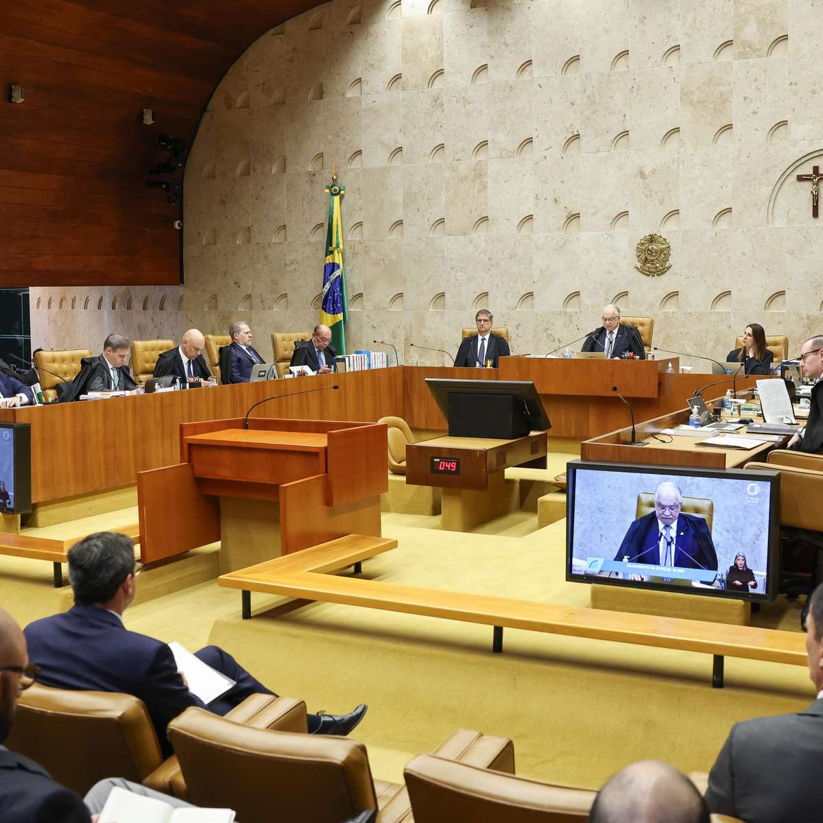 61% dos brasileiros não confiam no STF e Cármen Lúcia é a única ministra com saldo positivo, diz AtlasIntel
