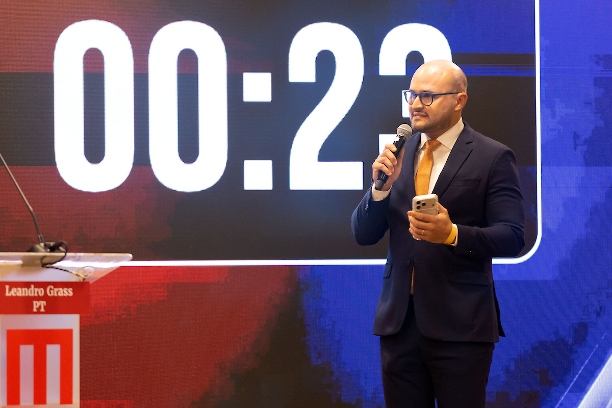 Debate Metrópoles reúne autoridades e apoiadores na corrida pelo Buriti