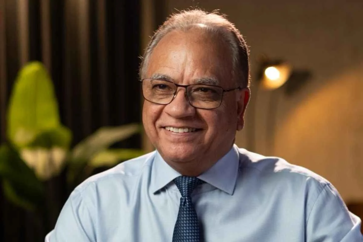 Ronaldo Fonseca desiste de candidatura ao Senado e apoia Bia Kicis no DF