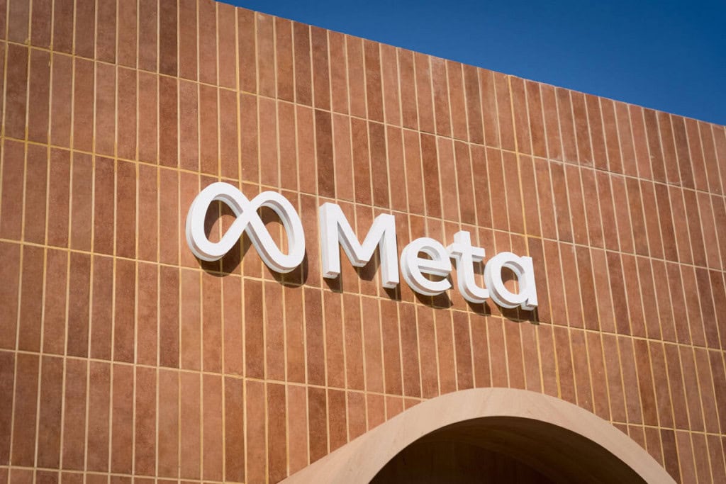 Revelando: Meta derruba página de série com Porchat sobre Banco Master; perfil já está no ar novamente