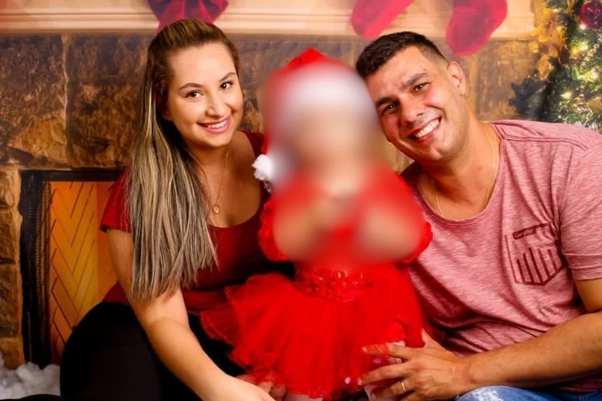 Policial penal é preso por suspeita de matar a esposa na frente da filha