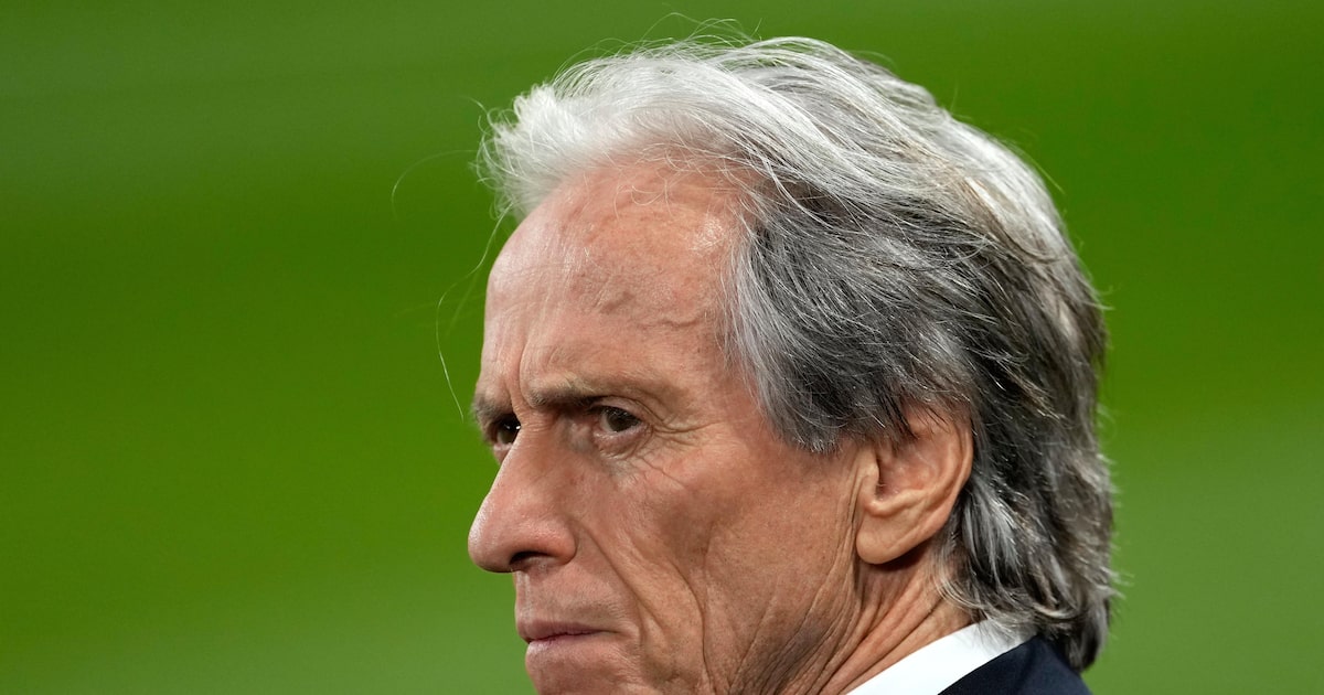 Jorge Jesus critica redução do número de estrangeiros no Brasil: ‘O problema é a formação’
