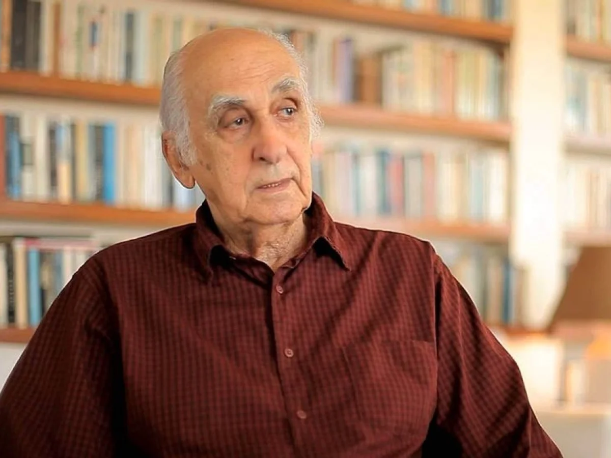 Jornalista Zuenir Ventura, imortal da ABL, morre aos 95 anos