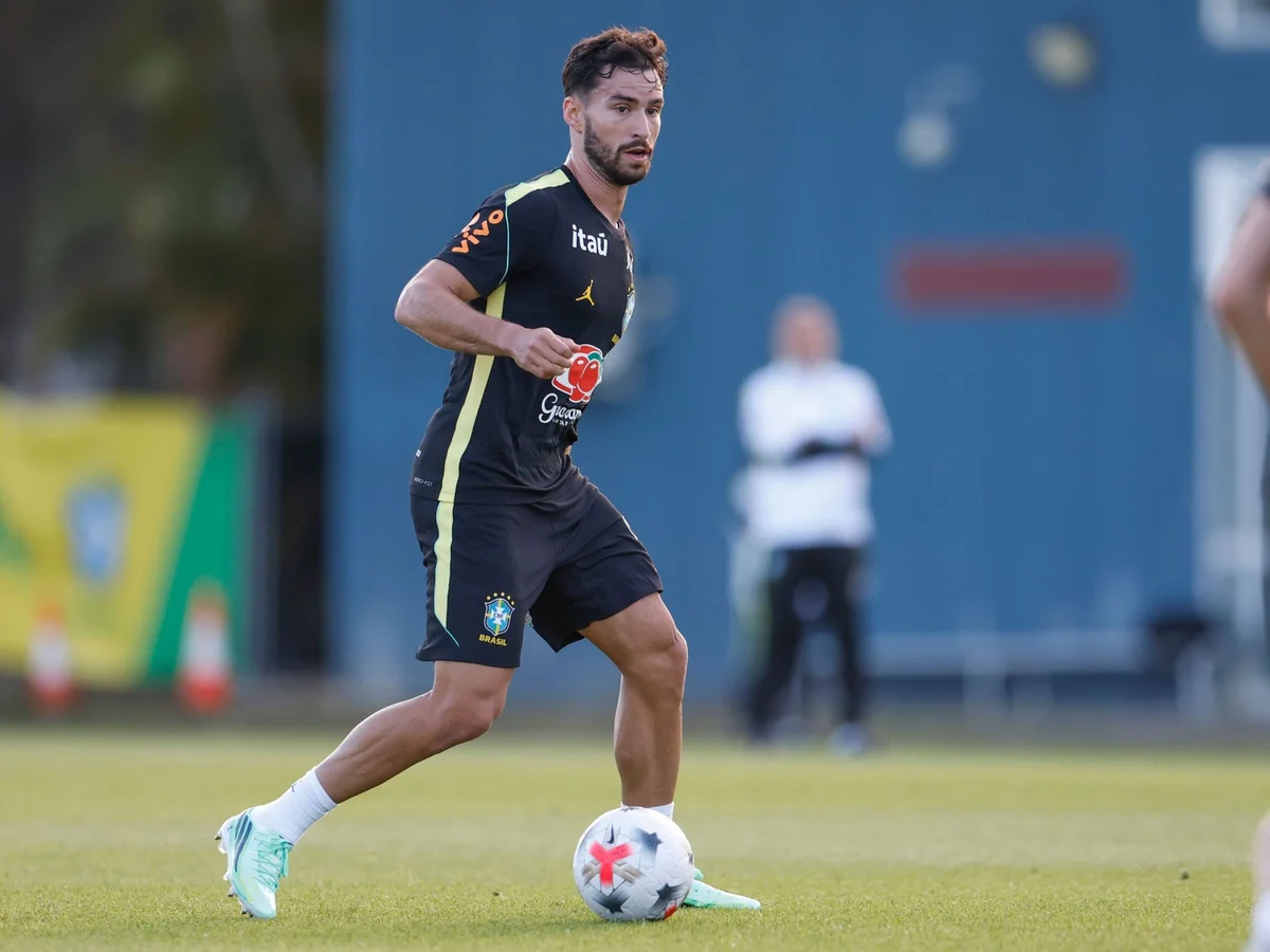 Martinelli exalta chance de atuar na Seleção Brasileira: "É um privilégio"
