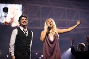 Deputado acusa Erika Hilton de showmício por participação em música do Jão