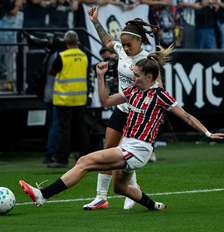 São Paulo vence o Corinthians por 2 a 1 no primeiro jogo da final do Brasileirão Feminino. Foto: Estadão
