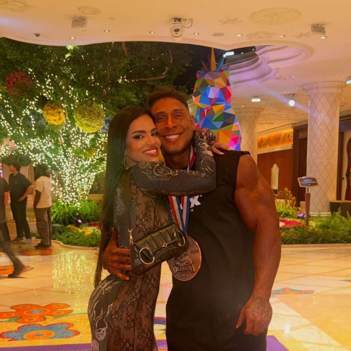 Esposa defende Ramon Dino pelo desempenho no Mr. Olympia: 'Ninguém apaga o que você já fez'
