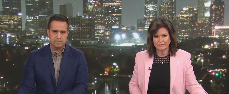 Âncora da NBC interrompe telejornal após anunciar morte de equipe em queda de helicóptero