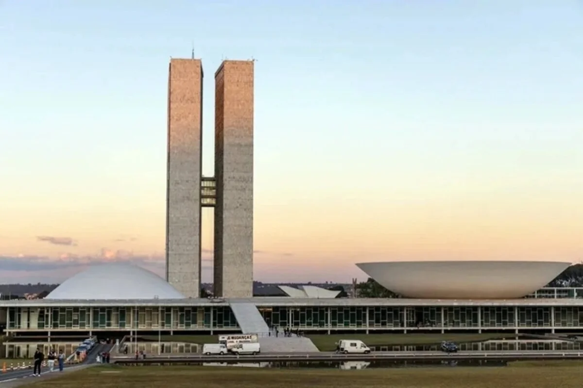 PEC dos agentes de saúde pode gerar impacto de R$ 30 bilhões em 10 anos