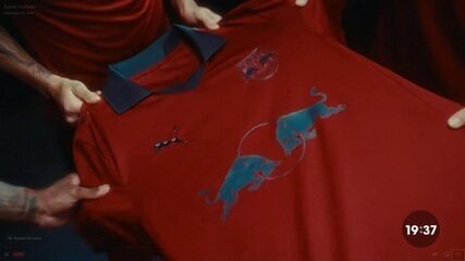 Bragantino apresenta terceiro uniforme para a temporada 2026