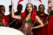 "De outras vidas", diz Mestre Fafá sobre conexão com Anitta na Grande Rio