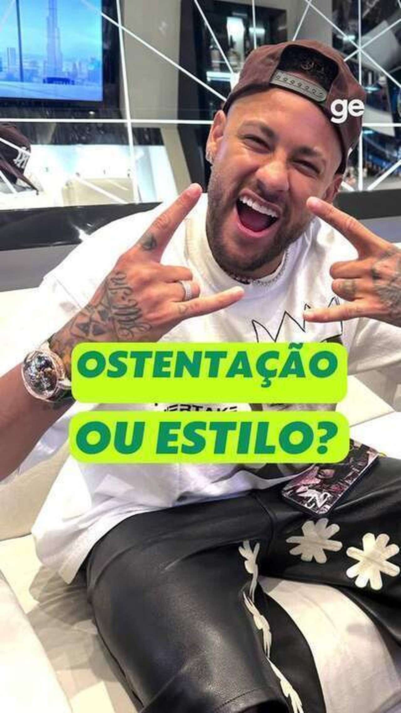 Ostentação ou estilo? Como são e quanto custam os relógios de craques como CR7, Neymar e Messi