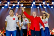 Reta final do 1º turno: Lula faz giro nas regiões e intensifica mobilização