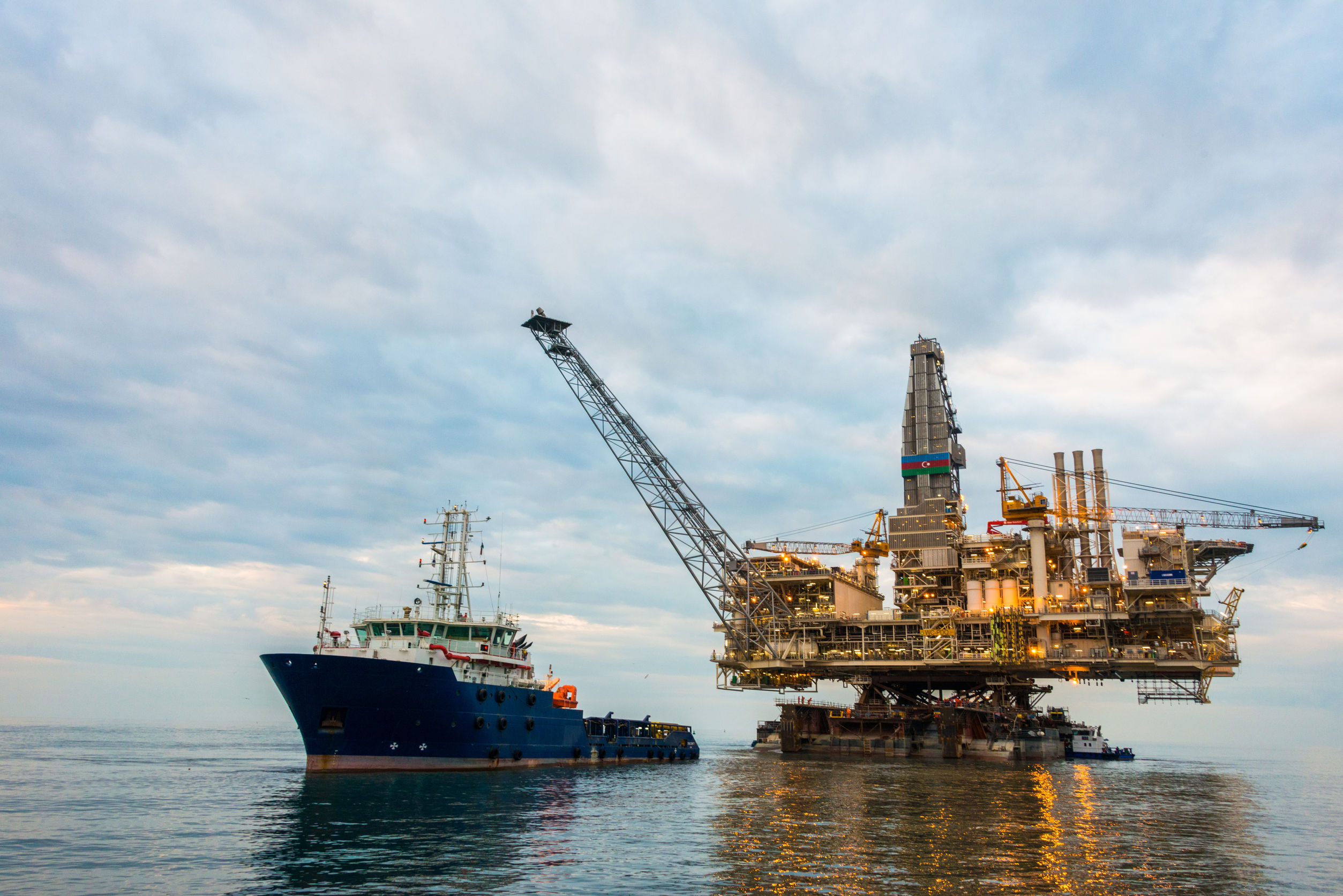 Compras de ações, força do balanço e estratégia de portfólio em foco para a Shell (SHEL)