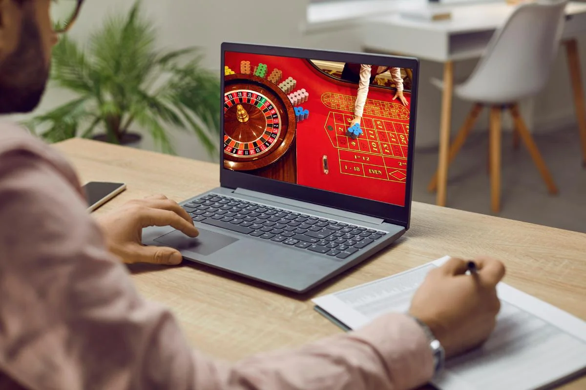 Bets que continuarem no ar serão derrubadas e terão dinheiro confiscado