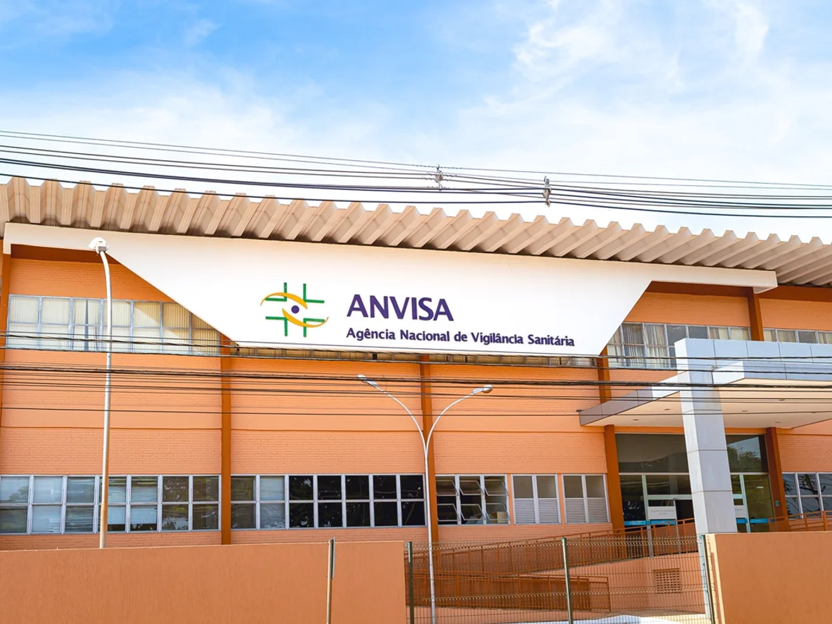 Anvisa determina recolhimento de suplementos vendidos de forma irregular