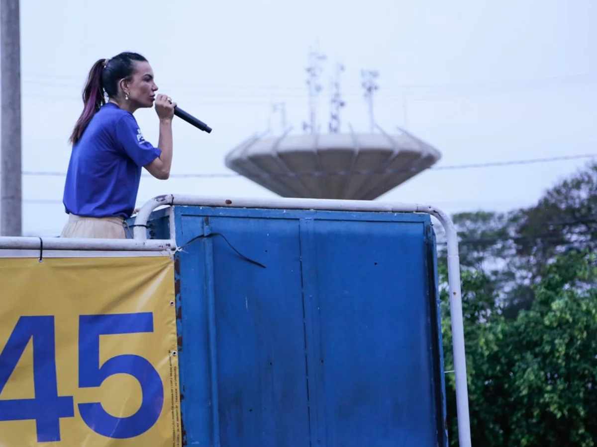 Paula Belmonte fala em oferecer mais segurança para comerciantes do DF