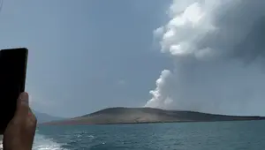 Status Anak Krakatau Turun Jadi Waspada, Radius Aman 2 Km
