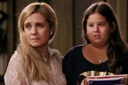 Adriana Esteves e Karol Lannes em Avenida Brasil