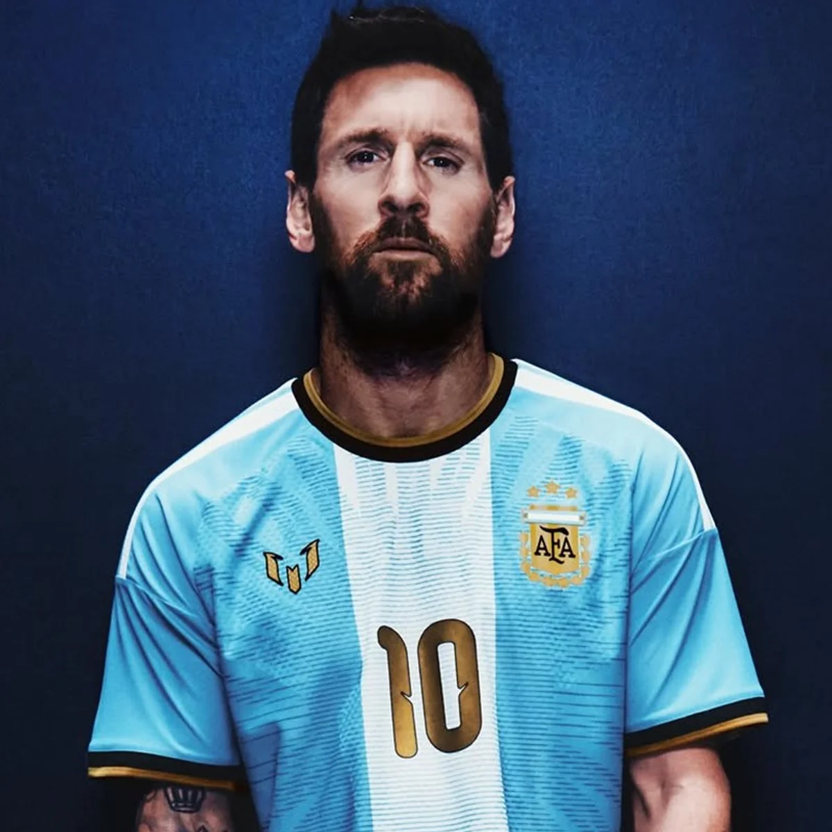 Lionel Messi é flagrado chorando em ônibus antes do jogo de despedida