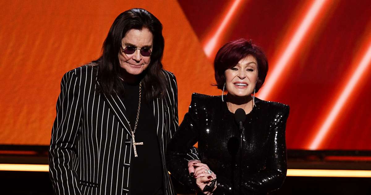 Sharon Osbourne diz que visita o túmulo de Ozzy todos os dias: 'Você nunca supera completamente'