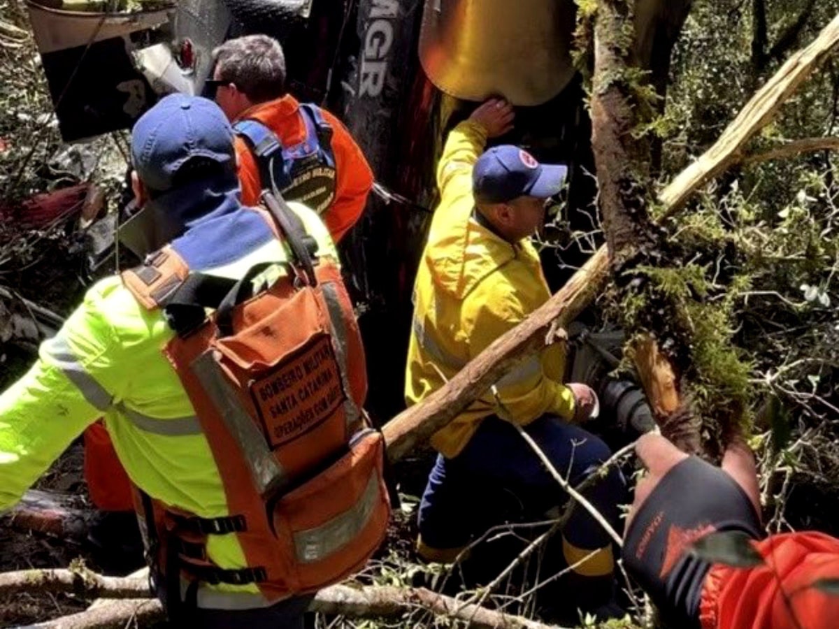 Morte de Rick: celular e câmera encontrados após queda de helicóptero serão analisados pela polícia