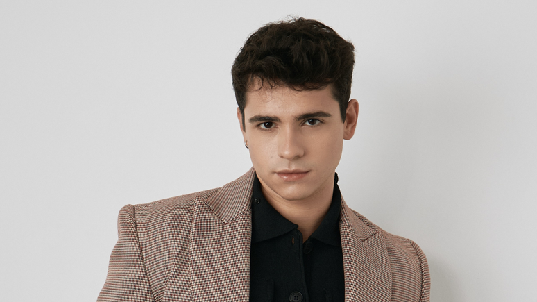 Mau Mau em 'Quem Ama Cuida', João Victor Gonçalves comenta demora por beijo do personagem