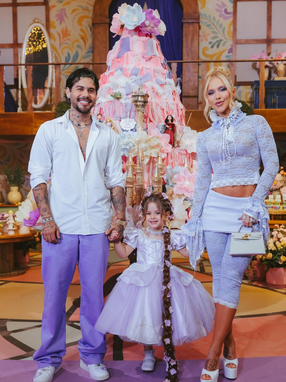 Torcida para reconciliação de Virginia e Zé Felipe, ausência de Leonardo e show de Safadão: tudo o que rolou na festa de Maria Flor