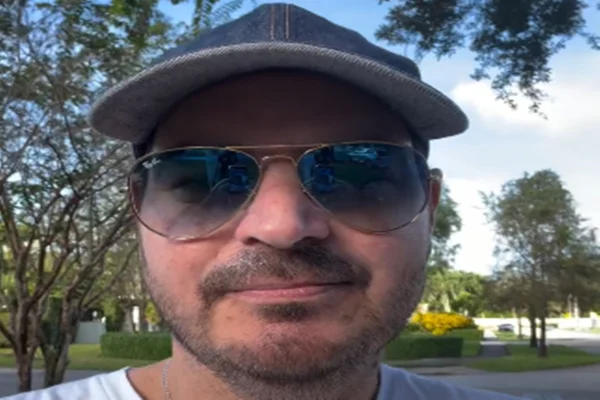 Constantino reage a investigação por xenofobia: “Podem vir para cima”