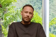 Ativista pede revisão em processo antes de julgamento final de Neymar