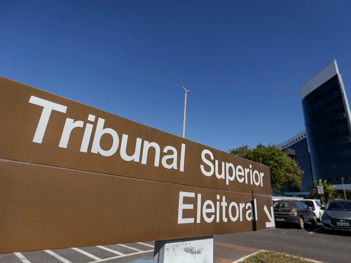 TSE explica mensagem "faltou" e atualiza sistema para "em processamento"