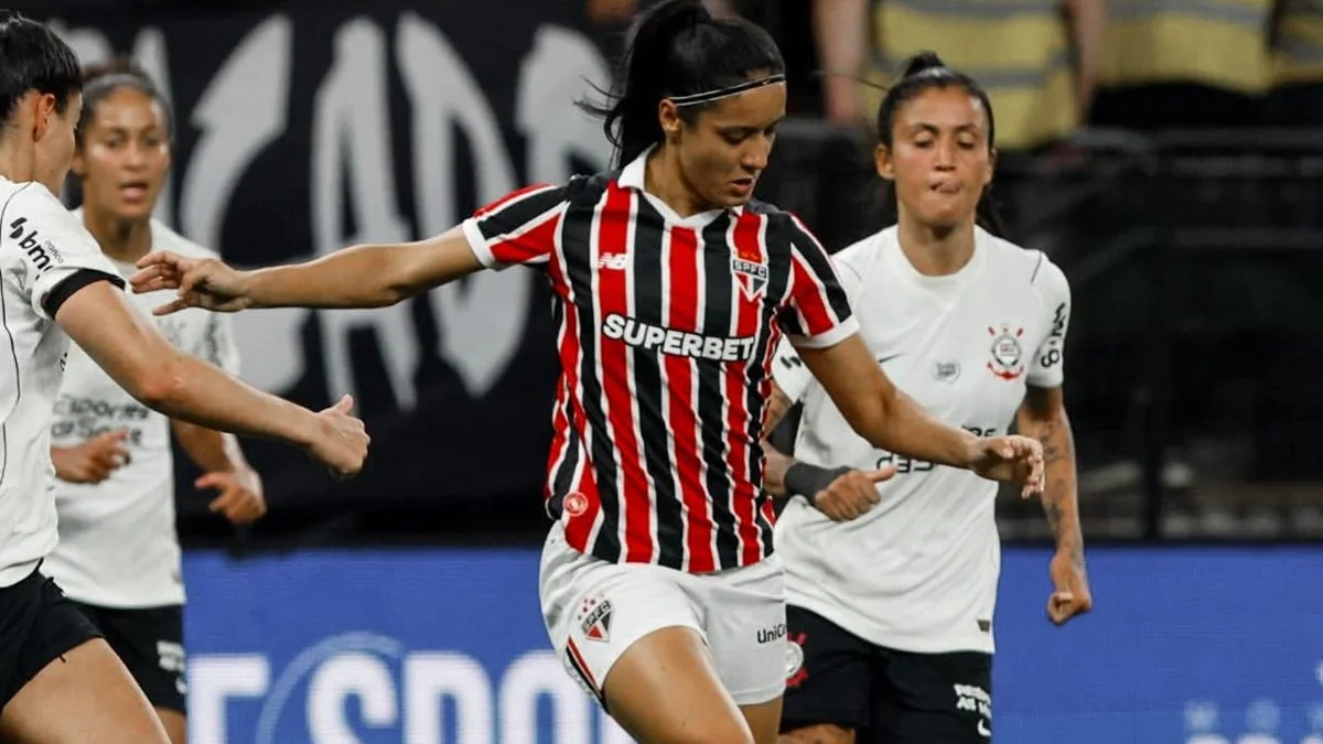 São Paulo e Corinthians estão escalados para final do Brasileirão Feminino