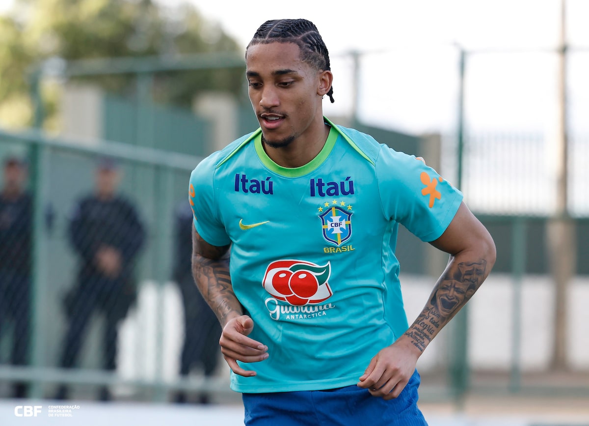 João Pedro sofre lesão muscular no Chelsea e deve perder nova Data Fifa com a seleção brasileira