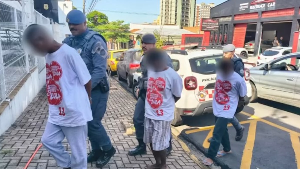 PMs são acusados de obrigar jovens presos por suspeita de tráfico a vestir camiseta do PT