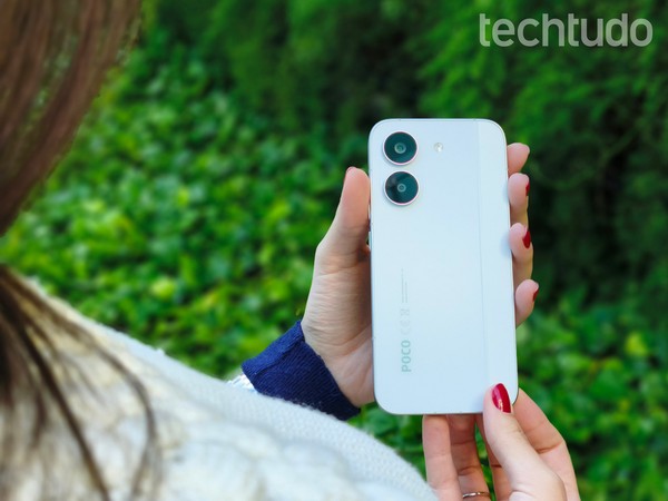 Xiaomi 17T vs Poco X8 Pro: o que realmente muda entre os celulares?