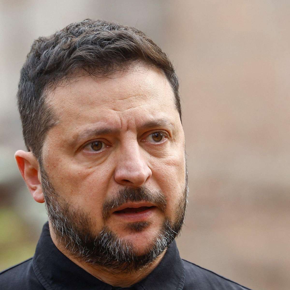'Chegou a hora de a Ucrânia ter um novo presidente', diz Trump após Zelensky condenar acordo sobre diesel com a Rússia