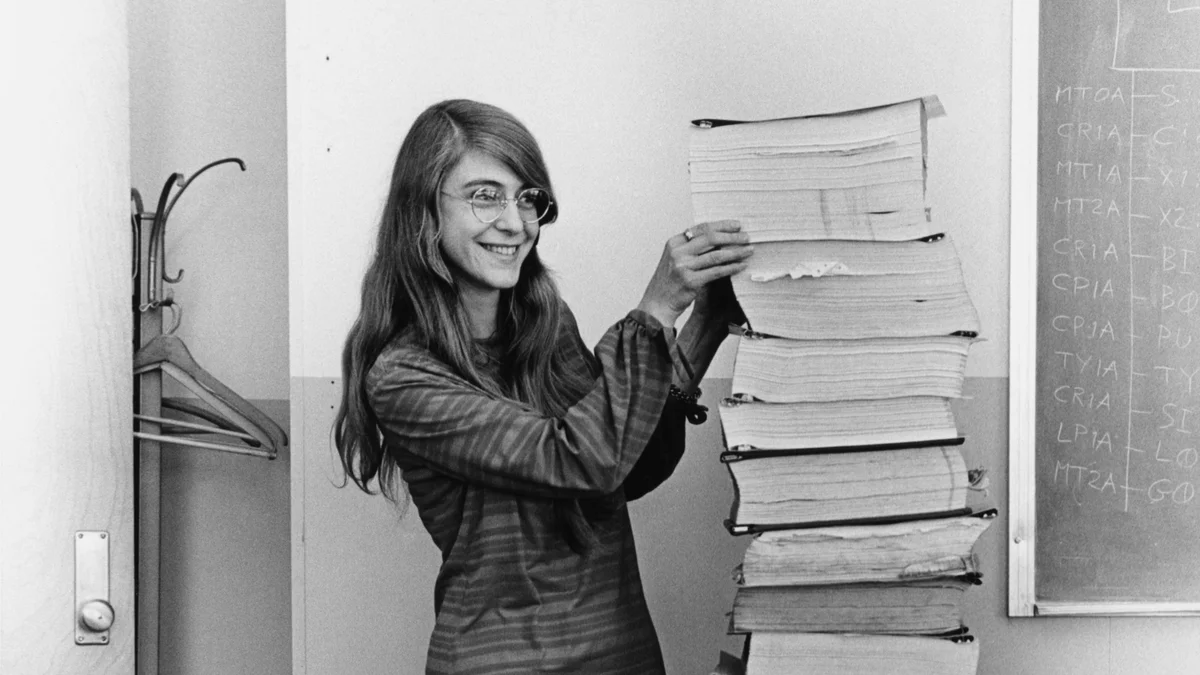 Imagem da matéria: Inventora da engenharia de software morre aos 90 anos; conheça Margaret Hamilton