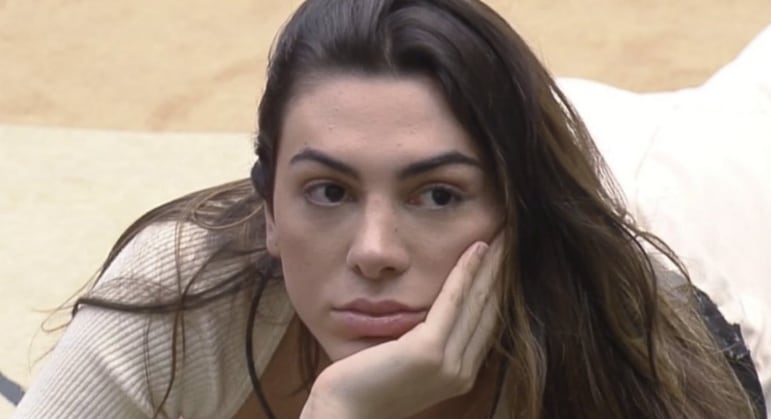 ‘Quanto antes sair, melhor para ela’ revela Igor Monteiro sobre Mônica Fonseca no Achômetro
