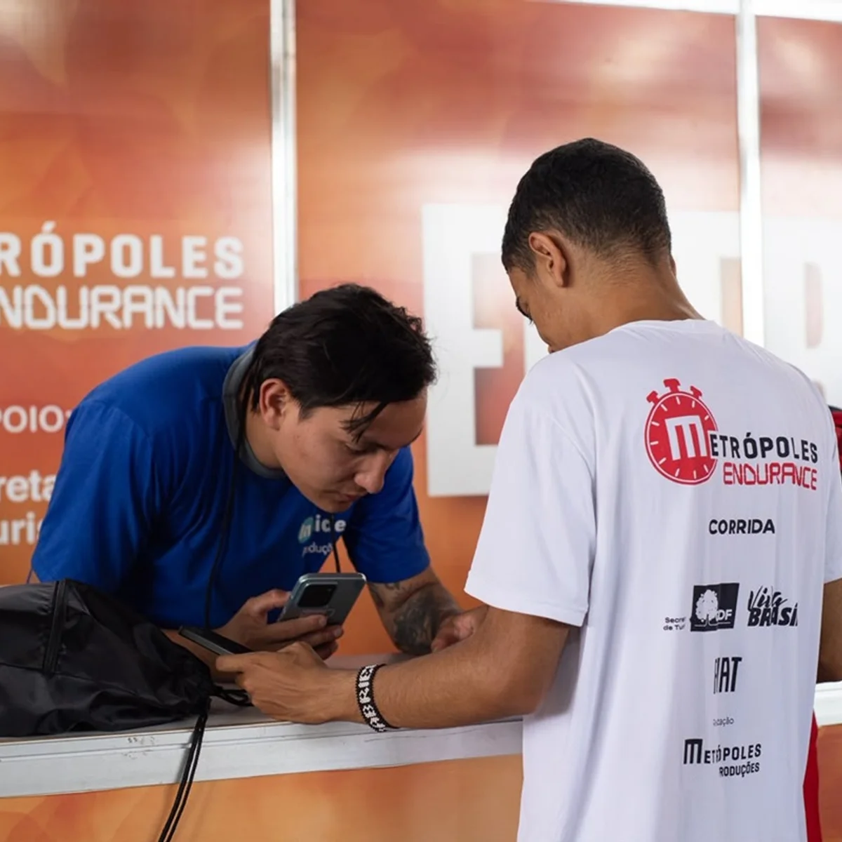 Retirada de kits agita Vila do Metrópoles Endurance Corrida nesta sexta