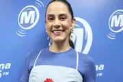Ela é irmã de Cintia Abravanel, Daniela Beyruti, Patrícia Abravanel, Rebeca Abravanel e Renata Abravanel