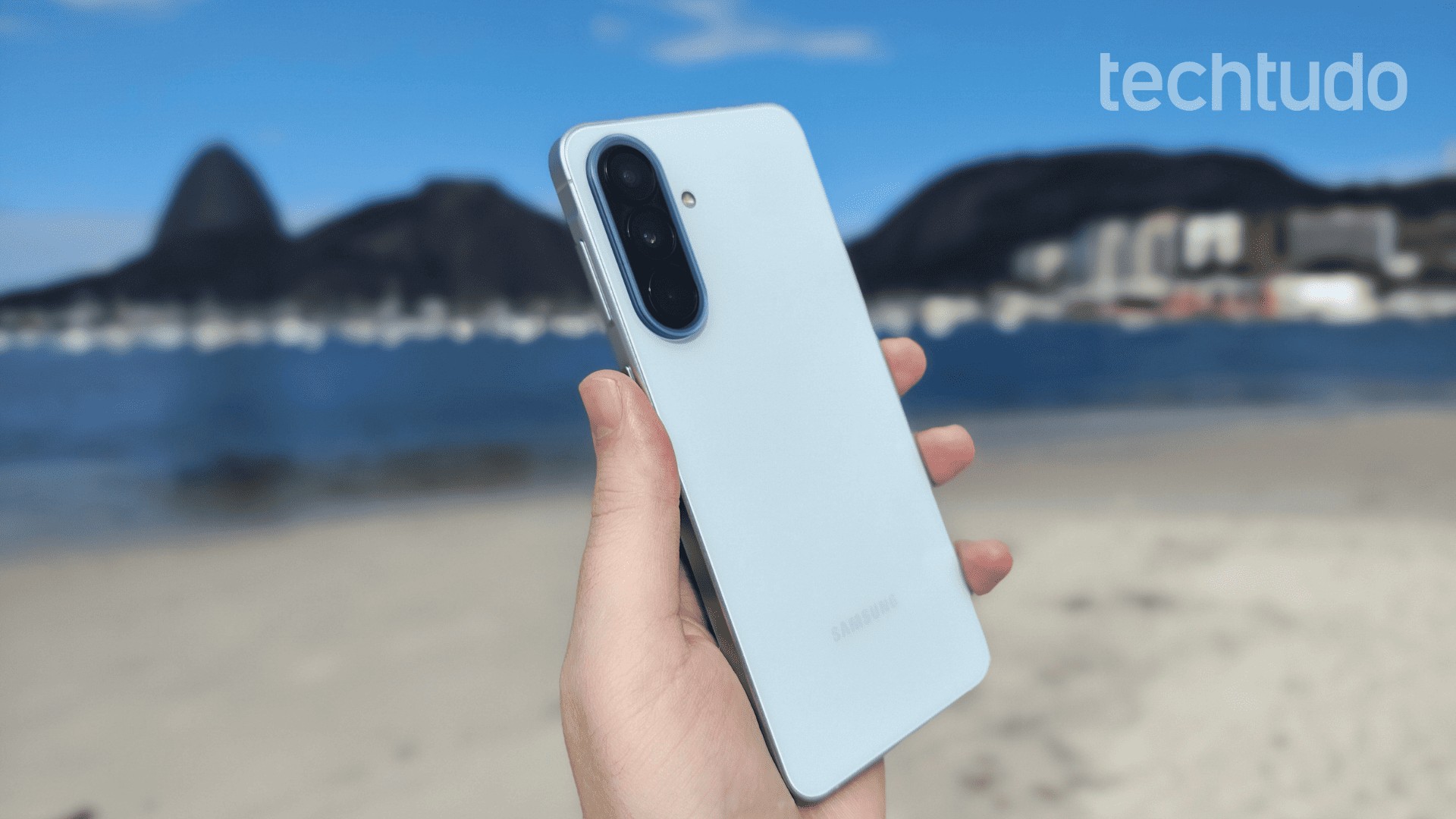 Testado e aprovado! Melhor celular custo-benefício para comprar em outubro