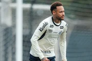 Ativista pede revisão em processo antes de julgamento final de Neymar