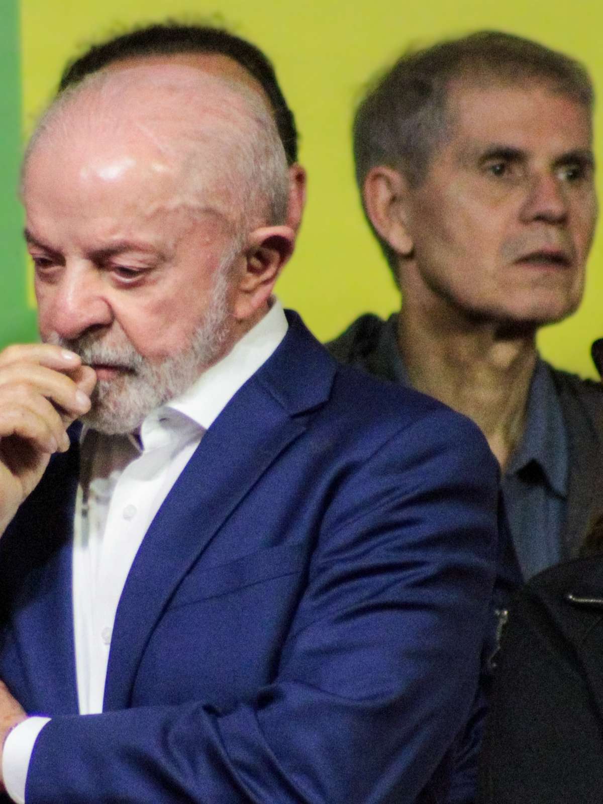 Clima na equipe de Lula é de surpresa e tristeza, mas campanha aposta em virada no segundo turno
