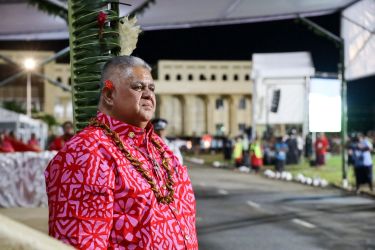 O primeiro-ministro de Samoa se desculpa após surgir vídeo com saudação nazista