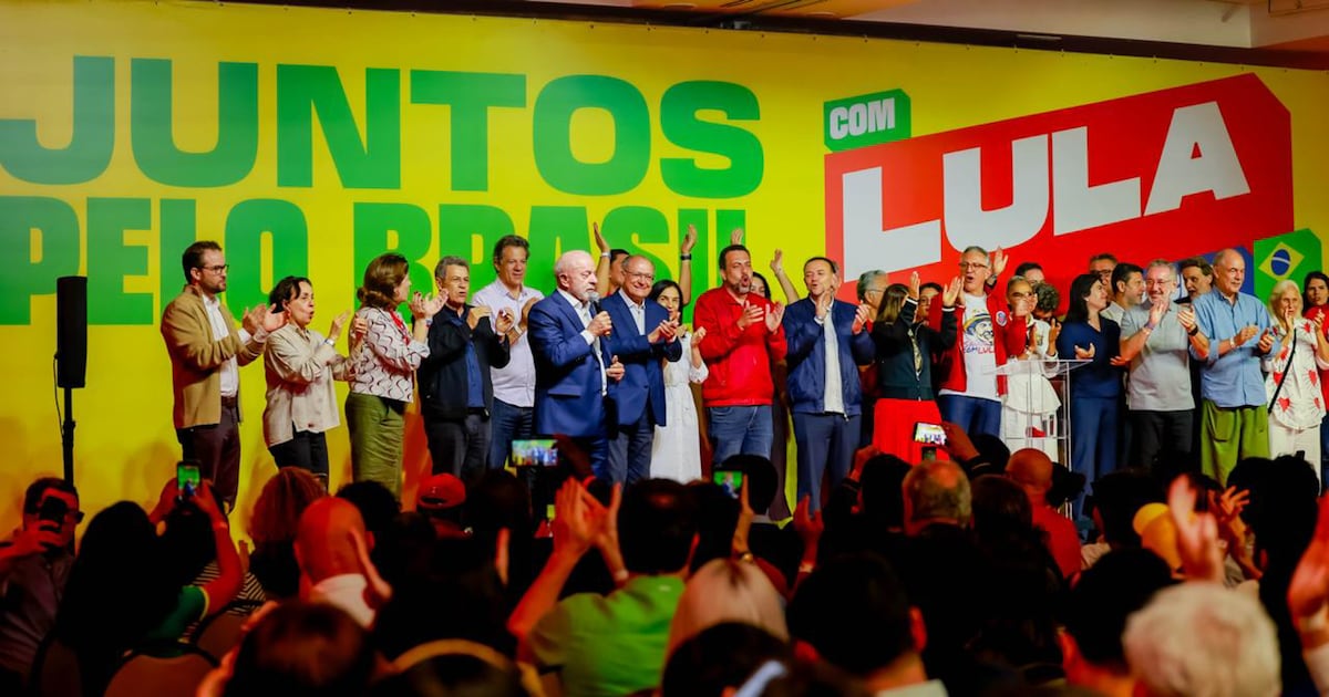 Resultado surpreende Lula, e campanha fala em ‘humildade’ para refazer rota no 2º turno